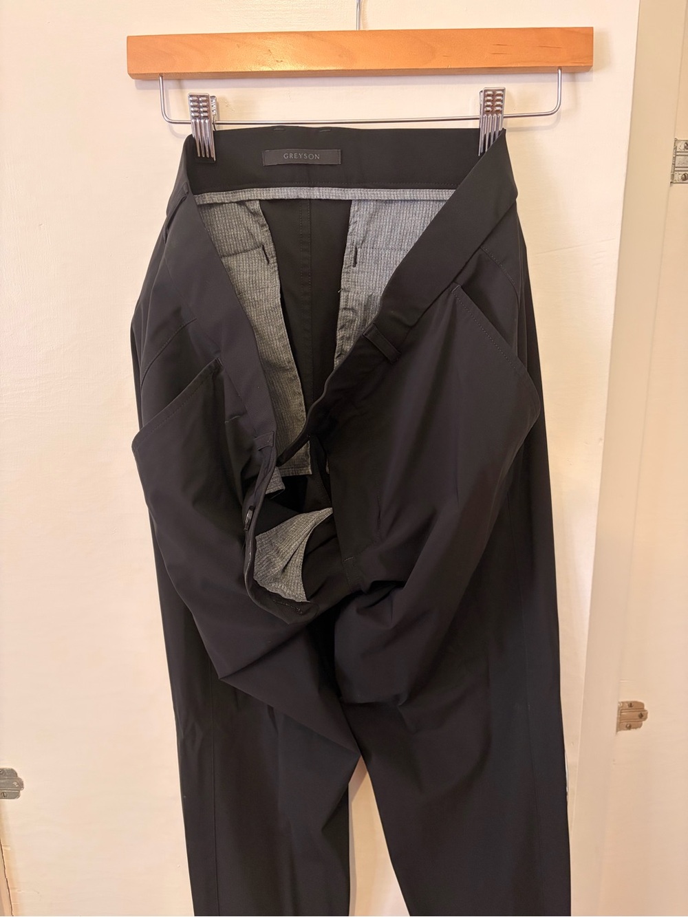 Greyson Men's Black Jogger Style Golf Pants